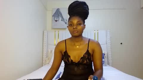 tamia online show from October 7, 1:14 am