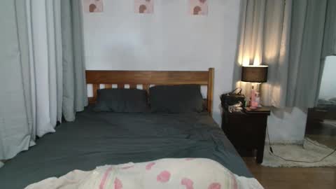 Kylie online show from January 13, 5:57 am