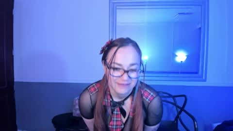 Snapshot of tammyparker_ chatting on January 28, 10:23 am Tammara online show from January 28, 10:23 am