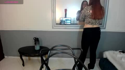 Snapshot of tammyparker_ chatting on January 29, 7:46 am Tammara online show from January 29, 7:46 am