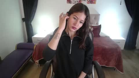 Snapshot of tamy_edwards chatting on March 7, 11:29 am Tamy  online show from March 7, 11:29 am