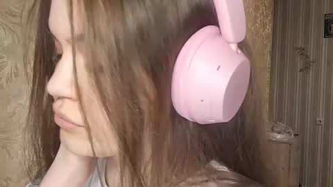 Elara online show from January 10, 9:55 am