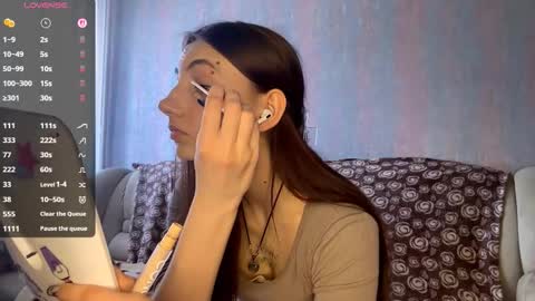 Alice online show from March 28, 10:04 am