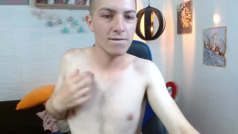Snapshot of taner_king chatting on September 19, 2:57 am TANER online show from September 19, 2:57 am
