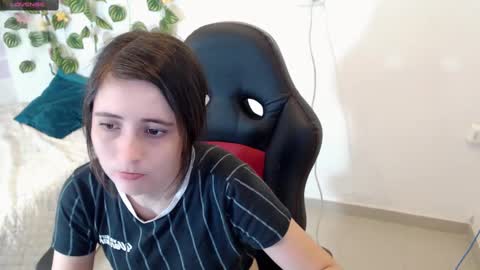 Snapshot of taniadevil_69 chatting on March 11, 5:35 pm Tania online show from March 11, 5:35 pm