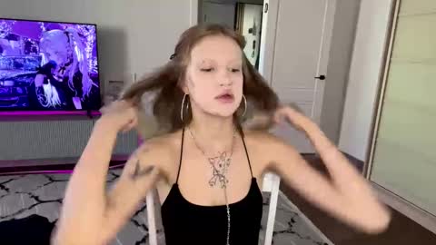 Alisa online show from February 12, 11:05 am