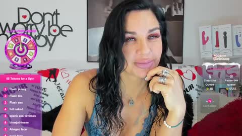 Snapshot of tara_bloss chatting on January 24, 3:43 am Tara online show from January 24, 3:43 am