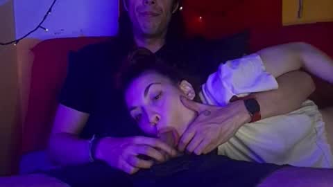 T  J   online show from December 14, 6:45 pm