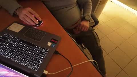 tarkan198 online show from February 18, 10:36 pm