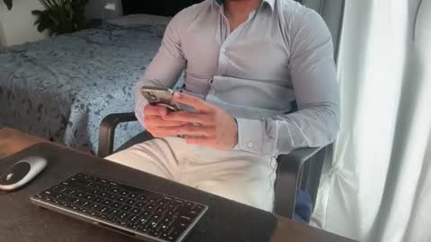 Snapshot of tarquit8 chatting on June 2, 10:17 am tarquit8 online show from June 2, 10:17 am