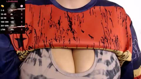 tarrant_ online show from November 12, 11:14 pm