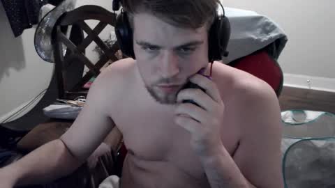 tarus333 online show from December 18, 5:26 am