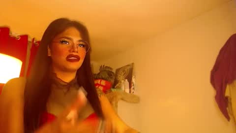 Snapshot of tasha_goddess chatting on November 10, 5:56 pm tashaa online show from November 10, 5:56 pm