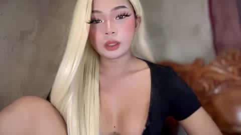 tastelikesugar1 online show from April 10, 5:34 am