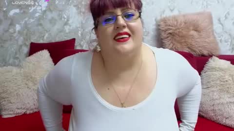 Clau online show from February 4, 8:35 am