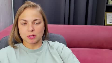 Snapshot of tataflower chatting on October 30, 8:20 pm Tata online show from October 30, 8:20 pm