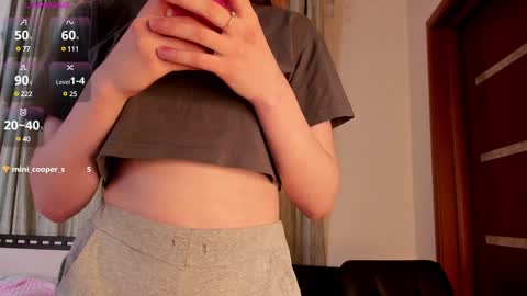 Snapshot of tate_west chatting on January 21, 5:09 pm Lizzy online show from January 21, 5:09 pm