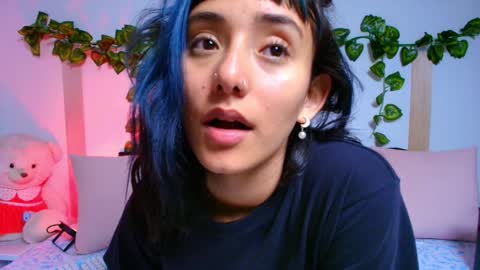 Snapshot of tati_cardenas chatting on October 2, 4:52 am AME online show from October 2, 4:52 am