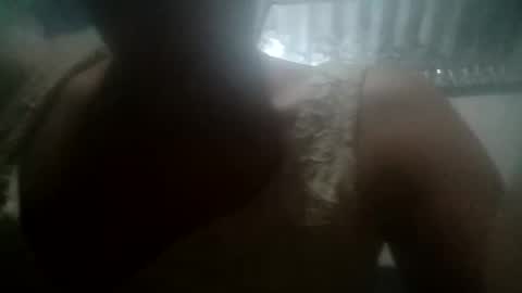 Snapshot of tati_latina24 chatting on October 27, 1:20 am tati_latina24 online show from October 27, 1:20 am