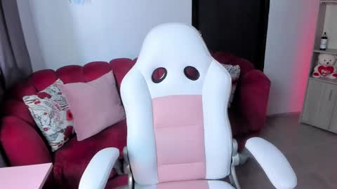 tatiana_mendoza online show from September 17, 2:30 pm