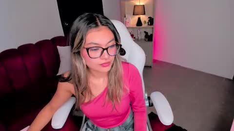 tatiana_mendoza online show from November 16, 3:50 pm