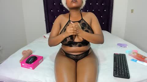 Snapshot of tatiana_storm chatting on October 14, 6:03 am tatiana_storm online show from October 14, 6:03 am