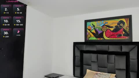 Tati online show from February 6, 11:54 am