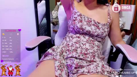 Snapshot of tatiana_vegha chatting on December 18, 1:23 pm i am tatiana online show from December 18, 1:23 pm