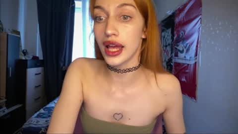 Snapshot of tatika_williams chatting on June 30, 1:45 pm tatika_williams online show from June 30, 1:45 pm