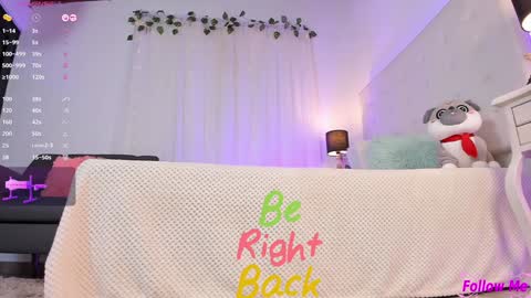 Snapshot of tatikiss_ chatting on January 18, 3:49 pm Tatiana independent girl online show from January 18, 3:49 pm