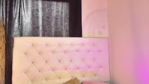 tatix online show from March 27, 3:56 pm