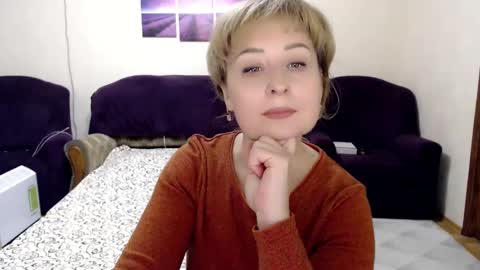 Snapshot of tattease chatting on December 8, 6:17 pm Tattease online show from December 8, 6:17 pm