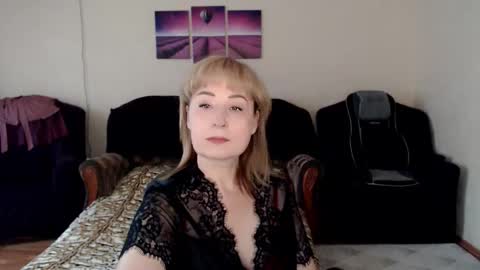 Snapshot of tattease chatting on September 24, 4:05 am Tattease online show from September 24, 4:05 am