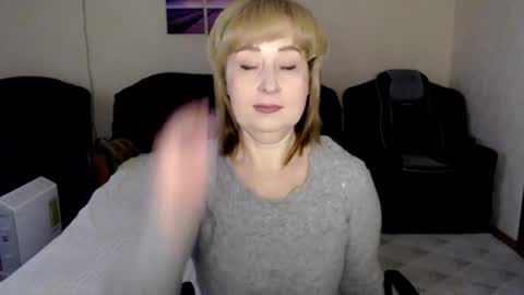 Snapshot of tattease chatting on November 7, 1:22 pm Tattease online show from November 7, 1:22 pm