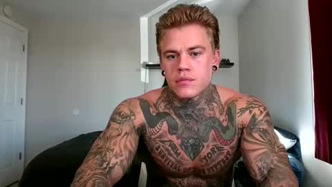 Snapshot of tatteddaddy9000 chatting on September 29, 3:50 pm D-Man online show from September 29, 3:50 pm