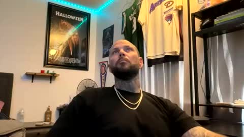 inky online show from April 20, 4:32 pm