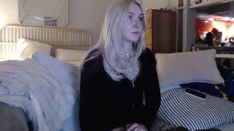 tattoobbgirl online show from February 21, 8:27 pm