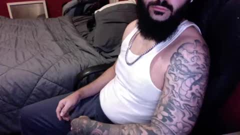 tattooedandbearded22 online show from October 19, 5:41 am