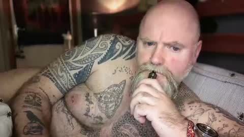 Tattooeddilf 01 online show from January 13, 12:16 am