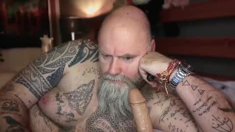 Tattooeddilf 01 online show from January 13, 11:43 pm