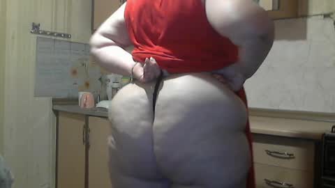 Snapshot of tatyanka_ chatting on December 5, 2:55 pm tatyanka_ online show from December 5, 2:55 pm