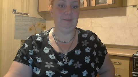 Snapshot of tatyanka_ chatting on December 6, 1:29 am tatyanka_ online show from December 6, 1:29 am