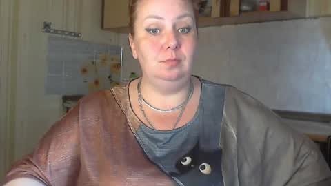 Snapshot of tatyanka_ chatting on November 6, 9:43 am tatyanka_ online show from November 6, 9:43 am