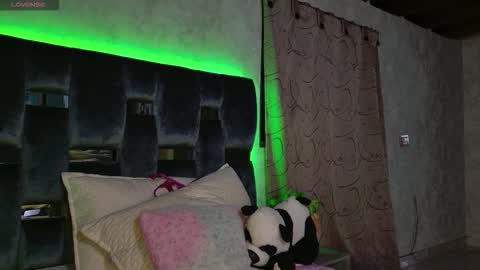 Snapshot of taurito___ chatting on October 8, 5:16 am taurito___ online show from October 8, 5:16 am