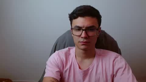 Snapshot of taurus4k chatting on March 10, 12:40 am taurus4k online show from March 10, 12:40 am