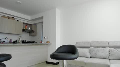  T A U R U S  online show from September 10, 11:32 am