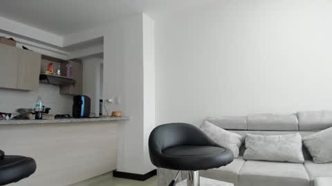  T A U R U S  online show from September 14, 12:15 pm