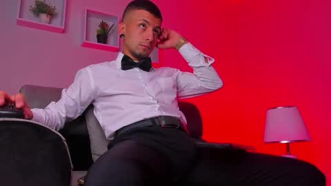 tayer_bennet online show from September 14, 3:38 am