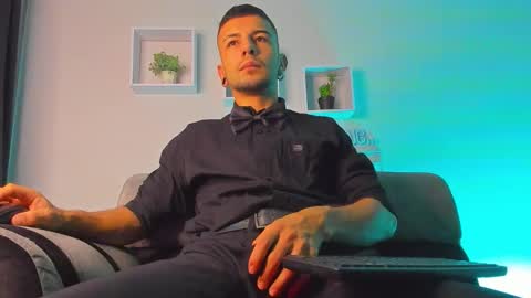 tayer_bennet online show from September 27, 4:17 am