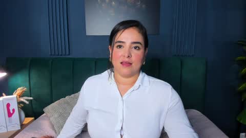 Taylor Bennet online show from February 1, 3:07 pm